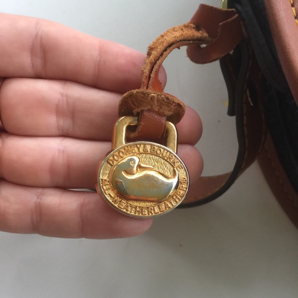 Vintage Dooney & Bourke Black/Brown Gladstone - Picture 3 of 7